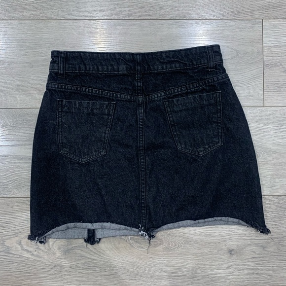Black Denim Mini Skirt - Picture 6 of 6